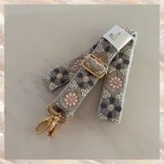 インド刺繍リボンスマホショルダー　ブルー×ピンク