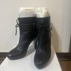 ダイアナ 黒レザー 10センチヒール ブーツ