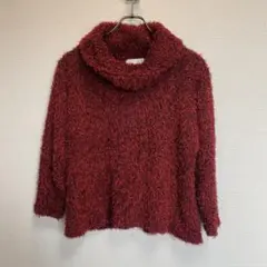 cà et là タートルネック フリンジニットプルオーバー レッド ボルドー