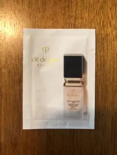 クレドポーボーテ　タンフリュイドエクラ　マット オークル10