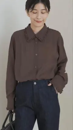 【新品】今季人気完売品/フリルカラーブラウス ブラウン/アーバンリサーチ