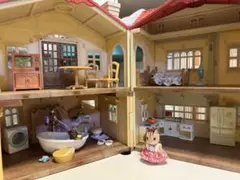 シルバニアファミリー 赤い屋根の大きなおうち 家具セットなど数点おまとめ