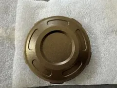 ハーレー純正 ドミニオン・コレクション レフトタンクキャップ ブロンズのサムネイル