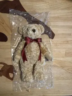 ベージュのクマ型ぬいぐるみ 約30cm