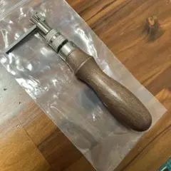 Item thumbnail for item a9bc4548-a2c8-437d-875a-a6e2c1a9e082