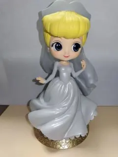 Qposket　キューポスケット　シンデレラ ウェディングドレス