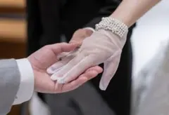 ウエディンググローブ　ショートグローブ　結婚式　花嫁