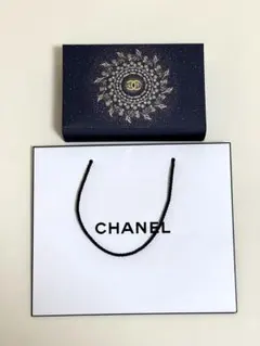 CHANEL クリスマスコフレ ギフトボックス ショッパー プレゼント ギフト