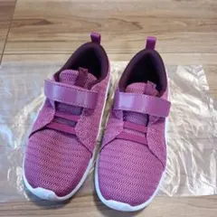 最終値下げ！PUMA パープル スニーカー ベルクロ 16cm
