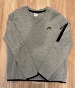NIKE テックフリース L グレー スウェット