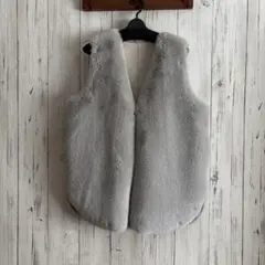 美品　Vin ヴァン　スコットクラブ エコファーノーカラーベスト　ジレ