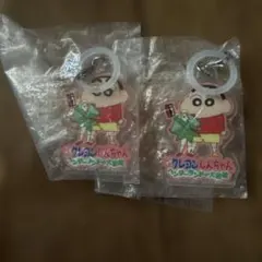 クレヨンしんちゃん ヘンダーランドの大冒険 アクリルキーホルダー 2個セット