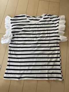 ZARA／ザラ　フリル袖のストライプ半袖Tシャツ　Sサイズ