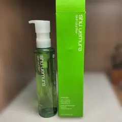 【新品未開封】shu uemura クレンジングオイル ピカチュウ 新品未開封】shu uemura クレンジングオイル ピカチュウ - メルカリ