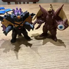 ウルトラマン 怪獣フィギュア 2体セット