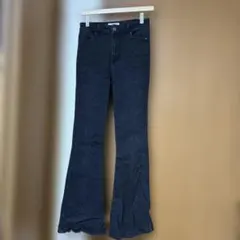 Bershka フレアデニム　黒