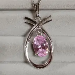 クンツァイト風ペンダントネックレス