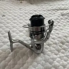 美品、フルベアリング】SHIMANO 19STRADIC C2000SHG - メルカリ