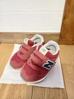 New Balanceニューバランス スニーカー レッド 14cm