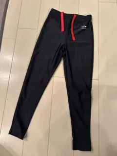 キッズ　TIGORA ブラック インナータイツ 赤い紐付き　120cm