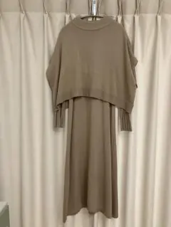 un dix cors ベージュ ワンピース　セットアップ