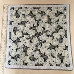 LANCEL ハンカチ 花柄 ホワイト ブラックのサムネイル