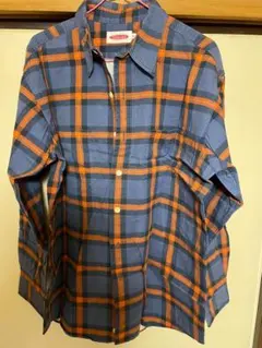 カジュアル長袖シャツ