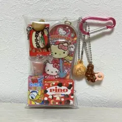 ガチャ詰めポーチ　ハローキティ　ピンク