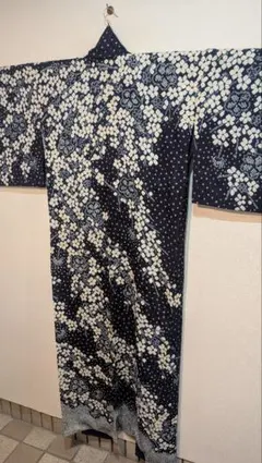 Item thumbnail for item e315175d-7559-46b2-a770-a853e0e73d60