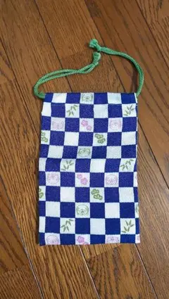 巾着バッグ小物入れ