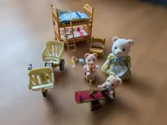 シルバニアファミリー ベビーベッドと遊具セット