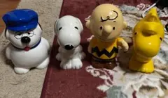 スヌーピー　チャーリーブラウン　ウッドストック　オラフ　陶器　貯金箱　セット売り