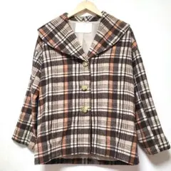 リズリサ　ビッグカラー　チェック　ハーフコート　ベージュ　金ボタン