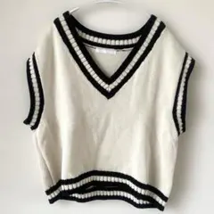 SPINNS ニットベスト Vネック アイボリー ブラック