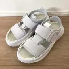 adidas アディダス　メハナサンダル　23.5㎝