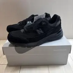 New Balance 992 "Triple Black" TB 2025年