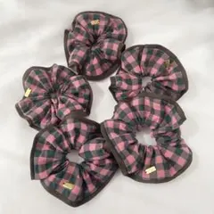 ピンクチェックのキッズシュシュ【ハンドメイド】【ヘアアクセサリー】