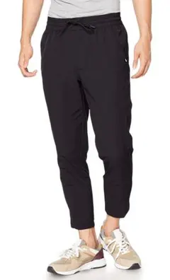 【新品タグ付き】PUMA プーマ クロップド パンツ ジャージ 黒 M