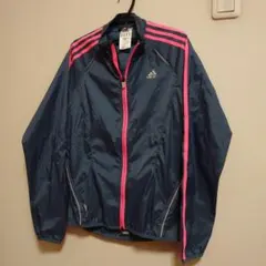 アディダス　薄手ジャンバー（ウィンブレ）
