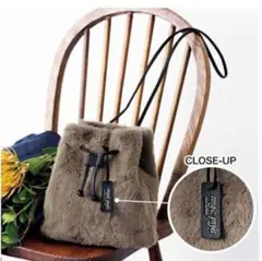 ☆新品リンネル3月号congés payés ふんわりファーの2way巾着バッグ