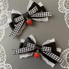 いちご♡チェックダブルリボン 黒　ヘアクリップ 量産型　地雷　ゴスロリ　推し
