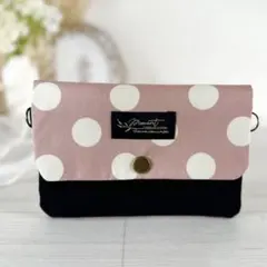 Dカン付き＊サコッシュにもなる通帳ケース／お薬手帳・マルチポーチ（ピンクドット）