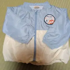 美品　アンパンマン ウィンドブレーカー 90cm