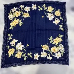 Pierre Cardin ハンカチ 花柄 レース ネイビーのサムネイル