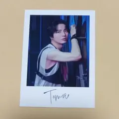 Item thumbnail for item cfa3a0a8-f872-434c-95e7-6e7f2a759e81