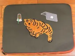PCケース パソコンカバー　虎の刺繍 新品未使用