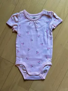 H&M ピンク チェリー柄ロンパース