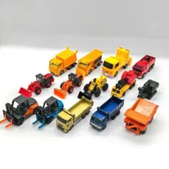 トミカ 働く車 14台セット ダンプ/重機/ジク/非売品あり 状態要確認