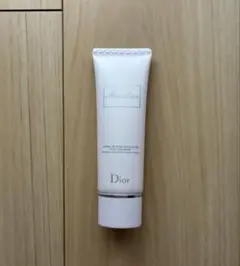 ミスディオール ハンドクリーム