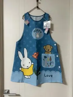 【ミッフィー】 ダバード型エプロン　保育士　介護士　看護師　家庭用